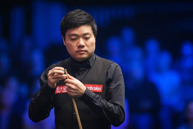 场合启用主 场合启用主