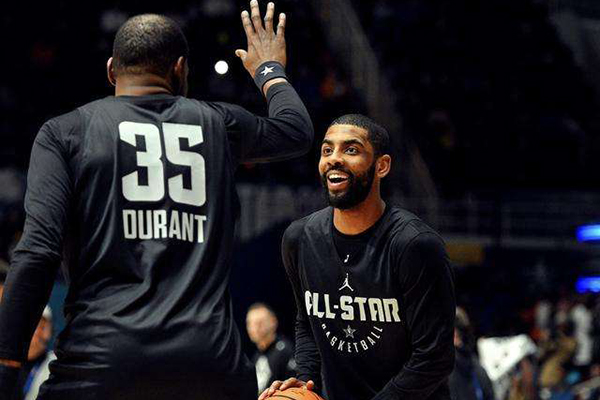 默契配合以 默契配合以