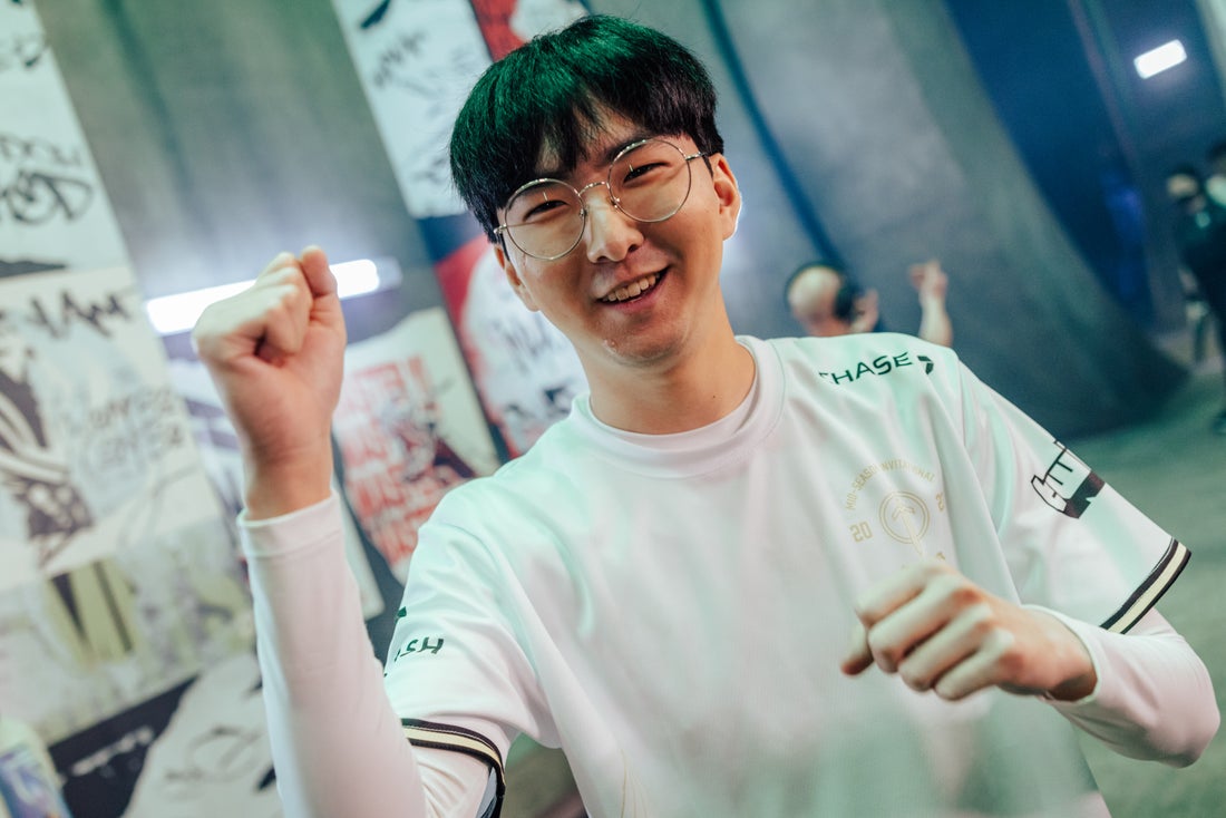 轻松地管理 轻松地管理